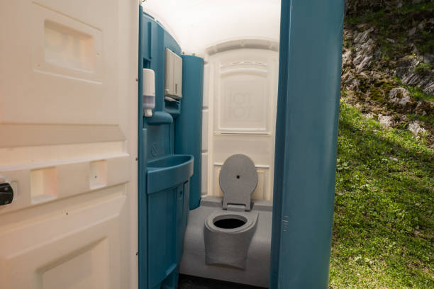 Best Sanitation services for porta potties  in Curtice, OH