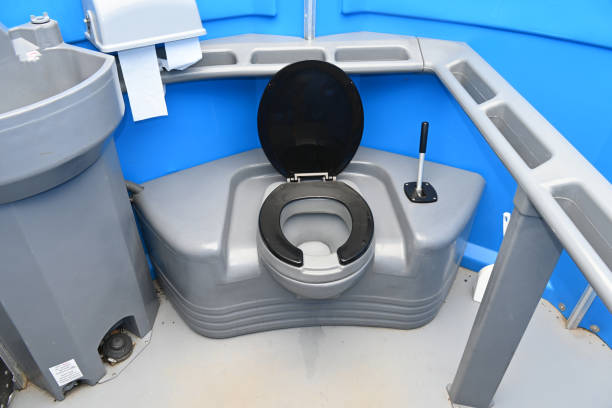 Best Construction site porta potty rental  in Curtice, OH